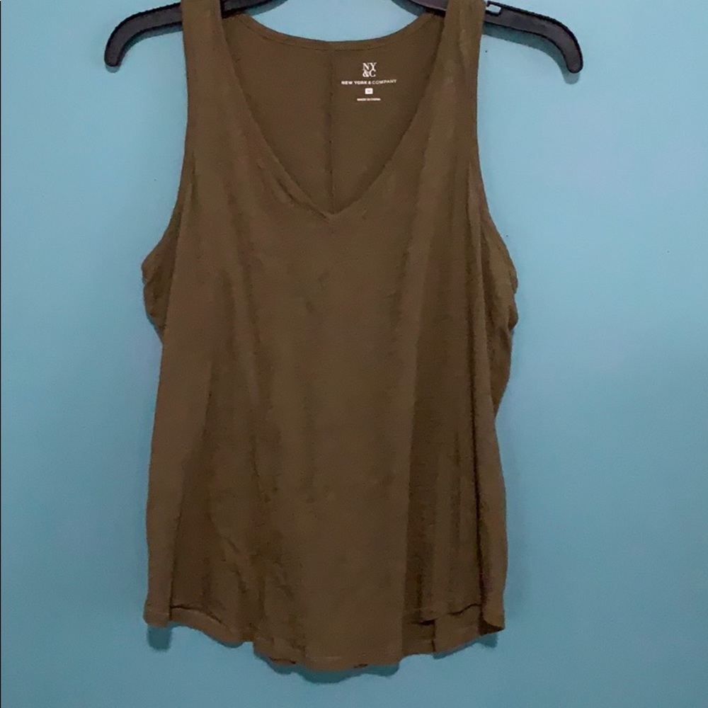 Green basic tank